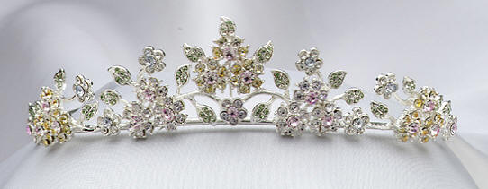 أجمل تيجان لعروس 2018-2019 | Bridal Tiaras and Crowns
