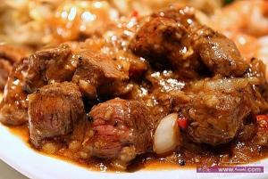 Meat-dish-brown-sauce